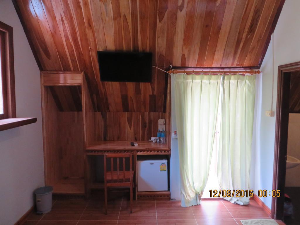 Namkhan Riverside Hotel ルアンパバーン エクステリア 写真
